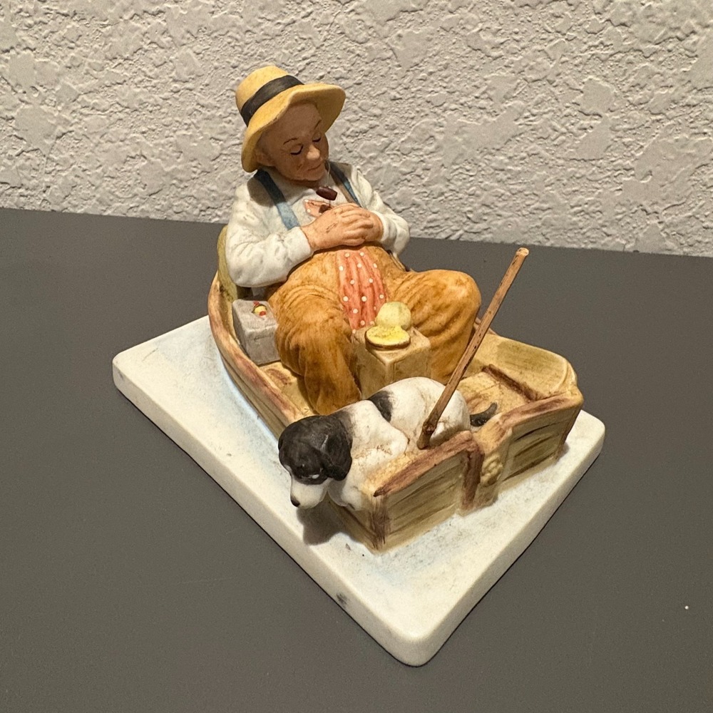 1993 Dave Grossom "Gone Fishing" Figurine NRP-915 Norman Rockwell Style w/ Dog